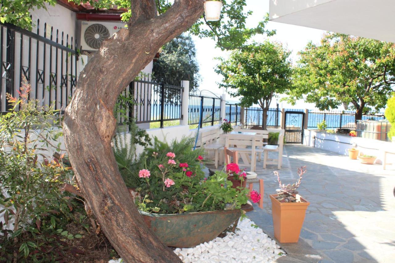 Stelios Apartments Skala Kallirakhis Luaran gambar